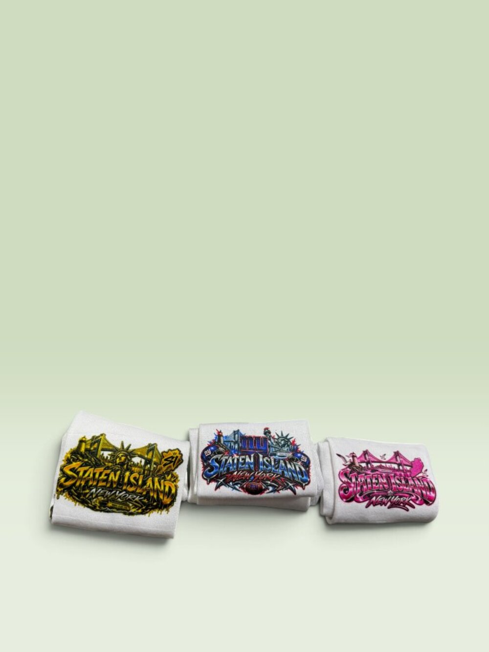 Staten Island New York Graphic Crew Socks, White, 3 Pairs